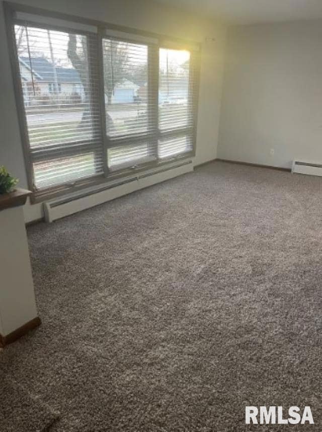 1516 W 35th St, Davenport, IA 52806 - photo 2