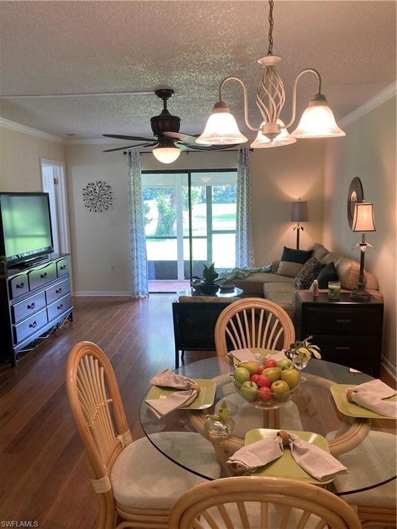 Lovely great room with slider door to the lanai