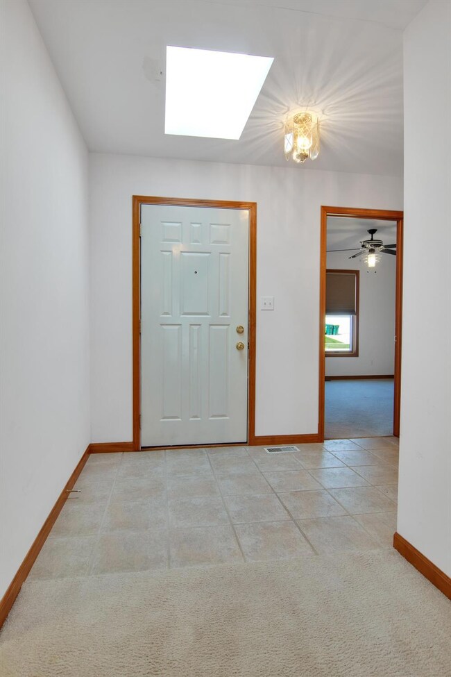 8761 Monroe St, Merrillville, IN 46410 - photo 3