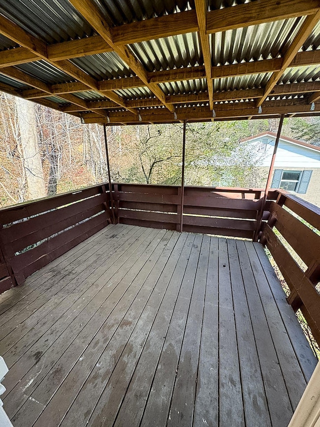 509 William Henry Dixon Blvd, Paintsville, KY 41240 - photo 7