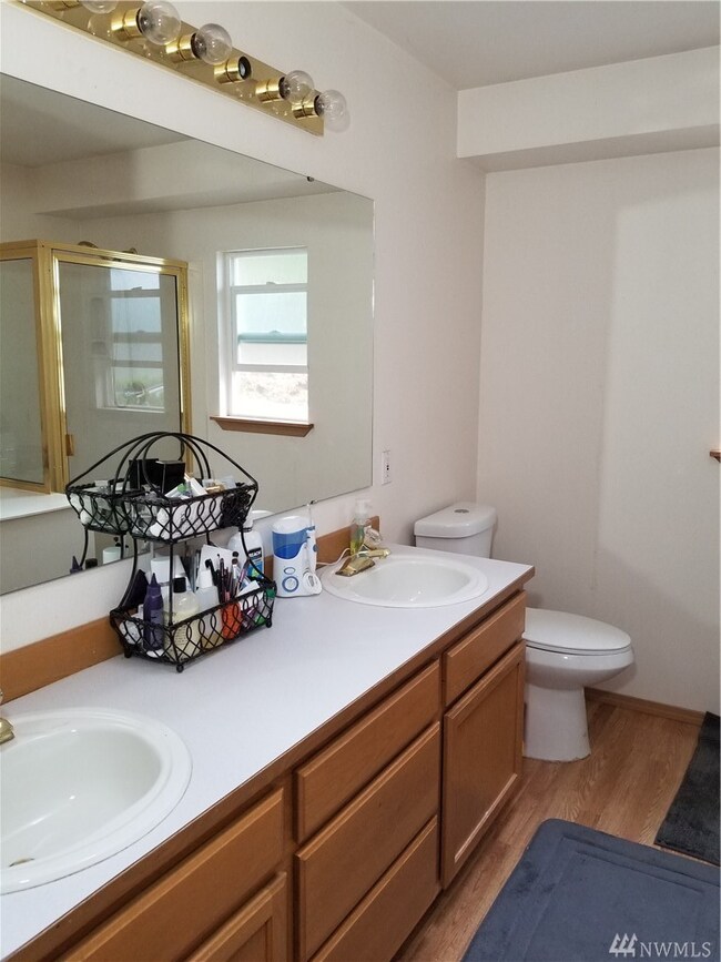 18704 2nd Place W, Bothell, WA 98012 - photo 3