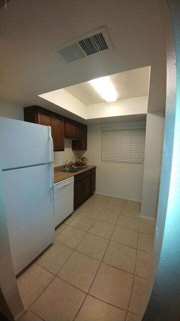 Kitchen   2