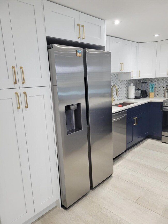 Oceanview Condominium unit 216, Sunny Isles Beach, FL 33160 - photo 3