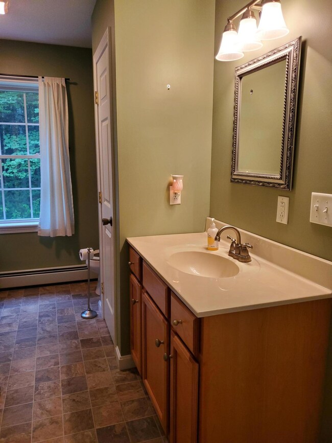 Upstairs Bathroom