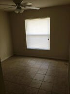 166 SW Fairview Av Ave, Port Saint Lucie, FL 34953 - photo 7