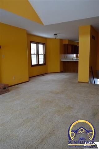 3636 SW Eveningside Dr, Topeka, KS 66614 - photo 2