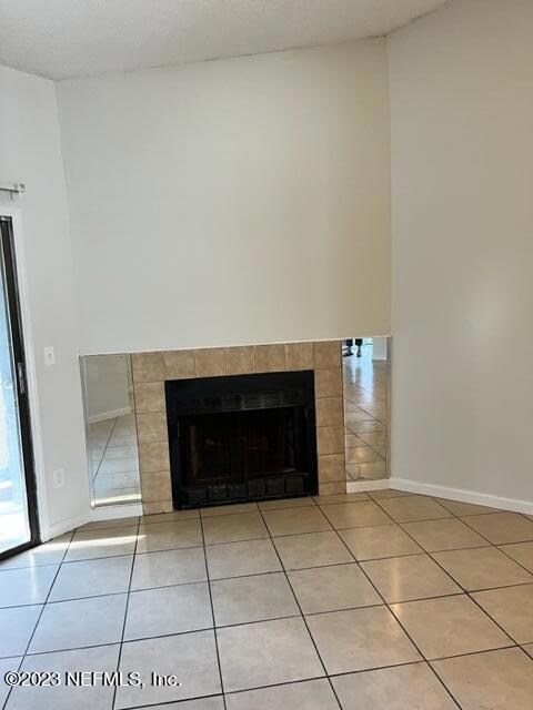 7627 Indian Lakes Dr unit 2, Jacksonville, FL 32210 - photo 3