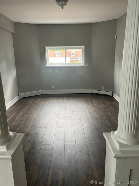 118 E Farm St unit 1, Waterbury, CT 06704 - photo 3