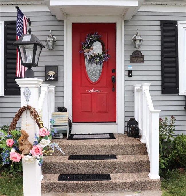 74 Stearns St, Pawtucket, RI 02861 - photo 4