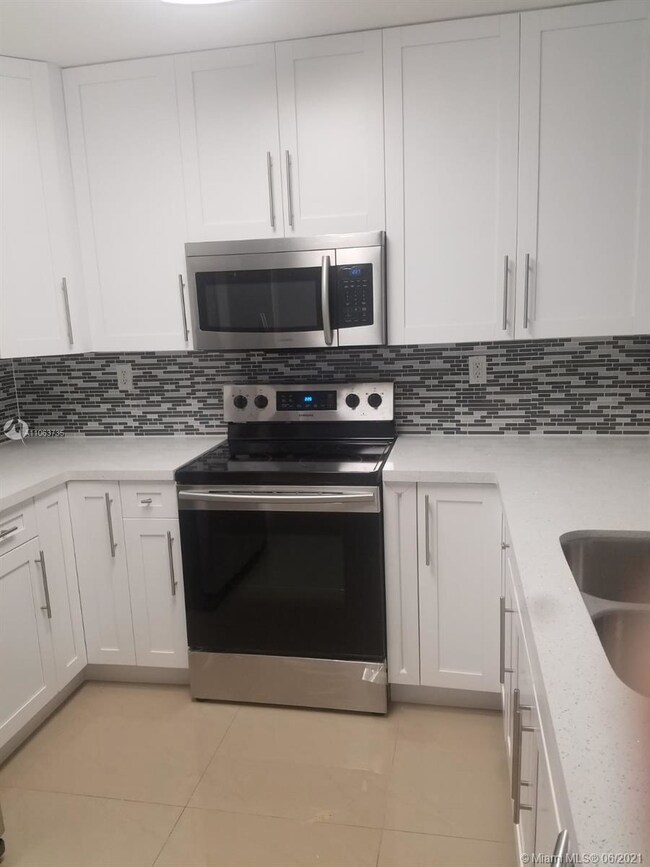 12881 SW 30th St unit 116, Miramar, FL 33027 - photo 3