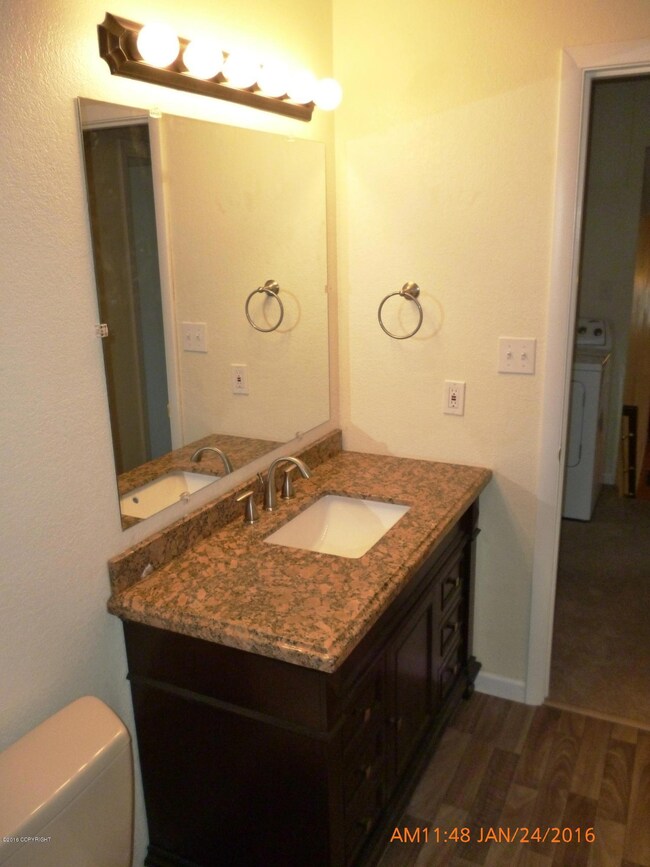 1601 E 41st Ct unit B, Anchorage, AK 99508 - photo 4