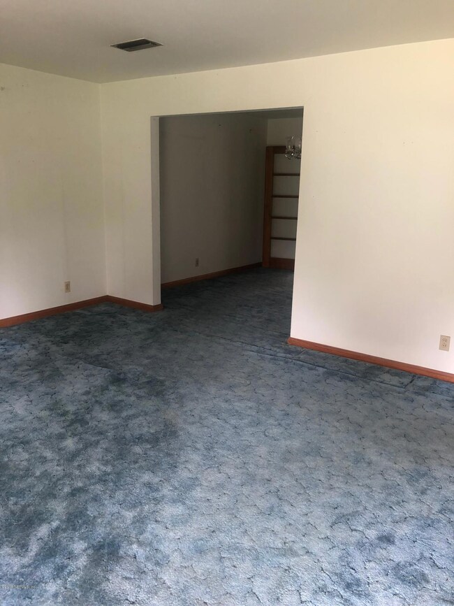 6617 Larne Ave, Jacksonville, FL 32244 - photo 5