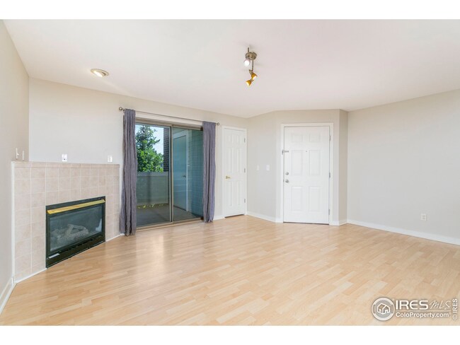 33 S Boulder Cir unit 216, Boulder, CO 80303 - photo 6