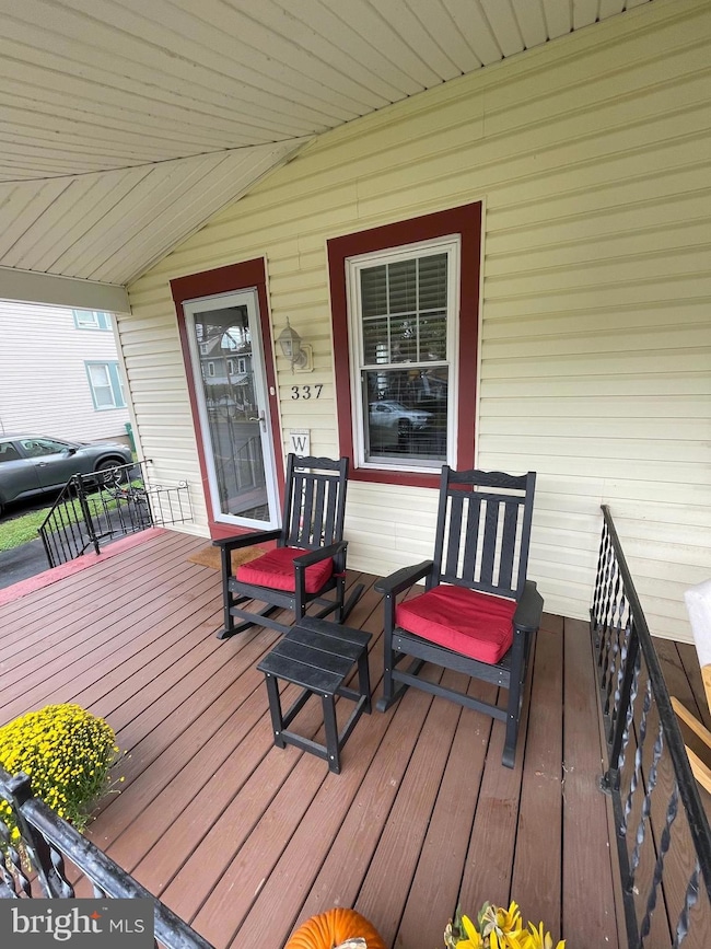337 S Lincoln Ave, Newtown, PA 18940 - photo 3
