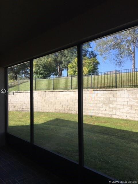 30319 Welara Ct, Mount Dora, FL 32757 - photo 5