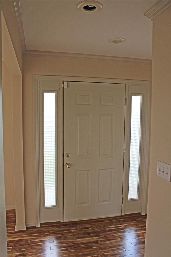 589 Southbrook Dr, Nicholasville, KY 40356 - photo 4