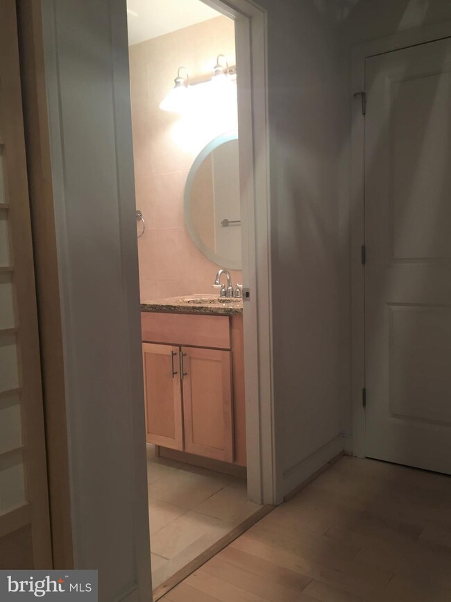 234 Holliday St unit 402, Baltimore, MD 21202 - photo 6