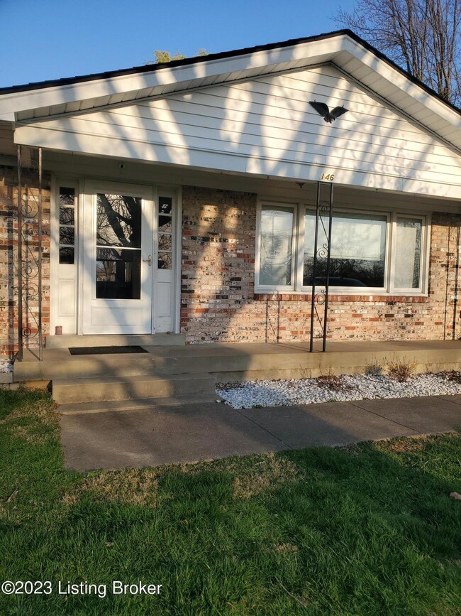 146 Becky McKinley Ave, Mount Washington, KY 40047 - photo 2