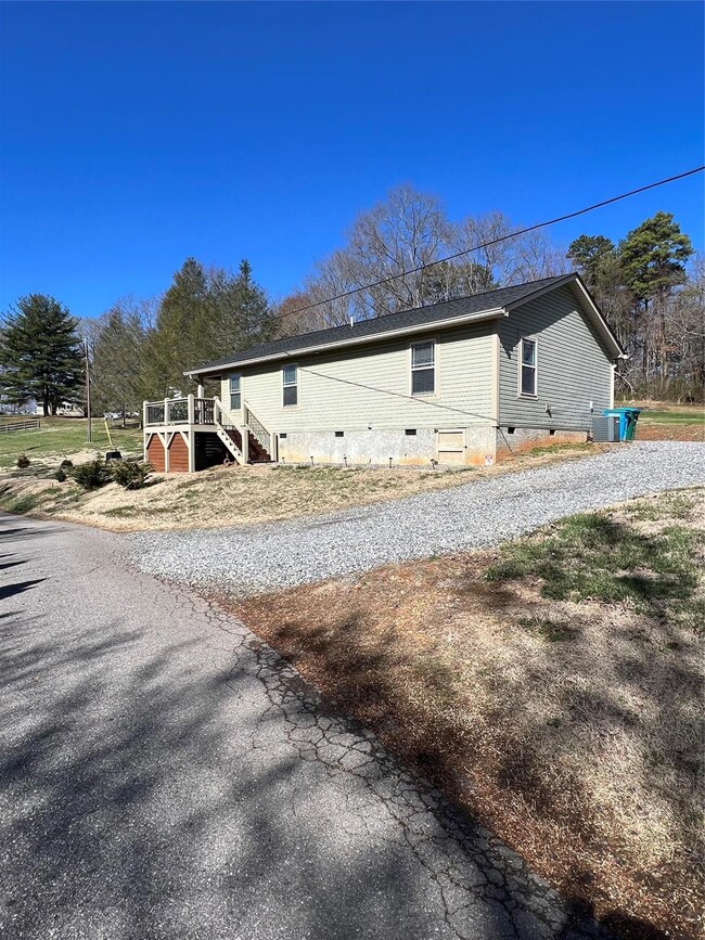 20 Golden Tree Ln, Asheville, NC 28806 - photo 6