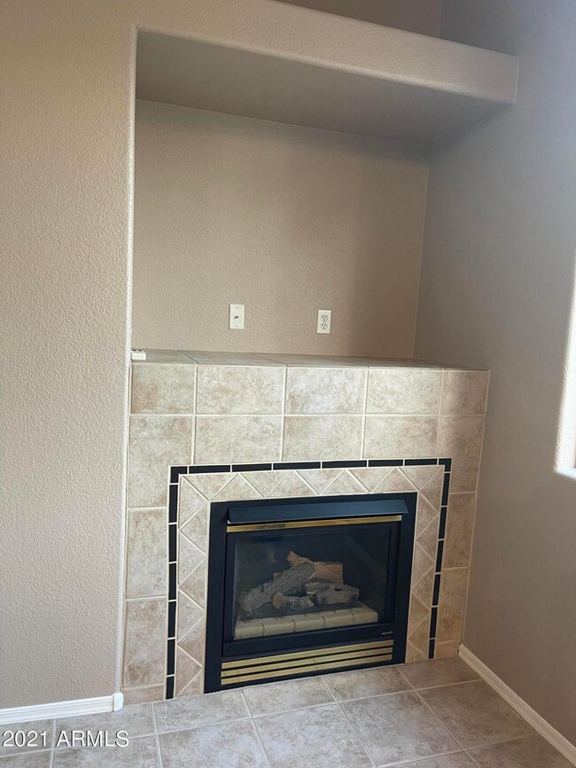 9305 E Lompoc Ave, Mesa, AZ 85209 - photo 3