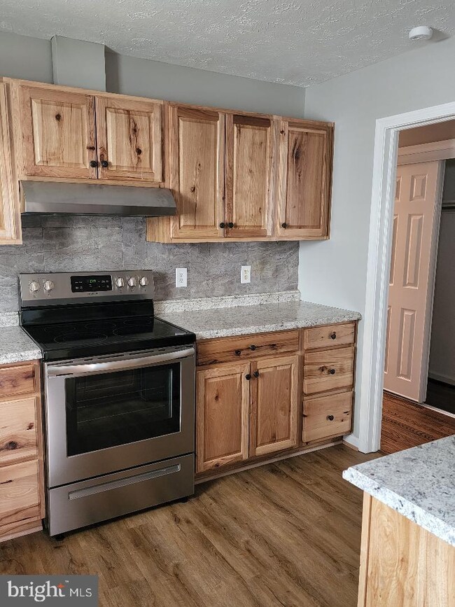 121 W 11th St, Front Royal, VA 22630 - photo 7