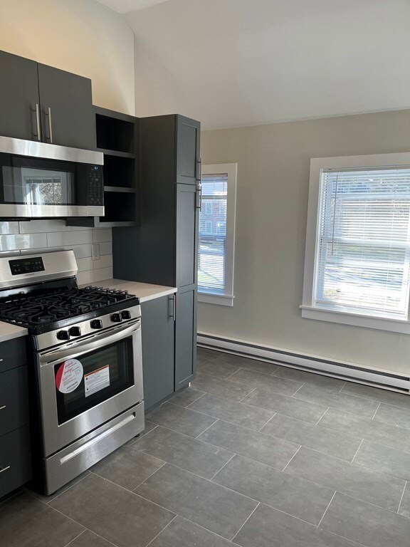 581 Main St unit 2, Medfield, MA 02052 - photo 2