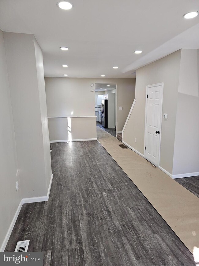 13 Walnut St, Pottstown, PA 19464 - photo 6