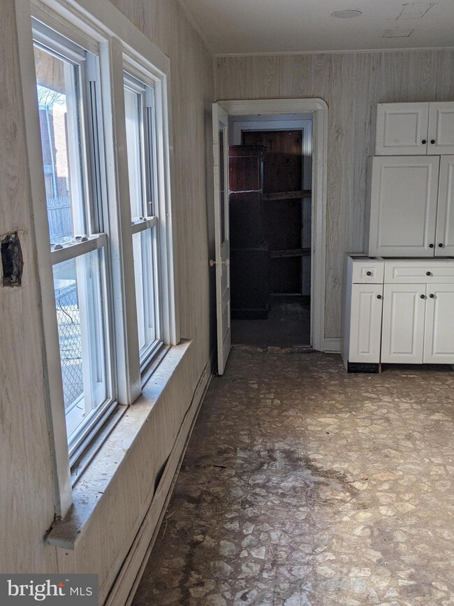 1248 Carl Miller Blvd, Camden, NJ 08104 - photo 5