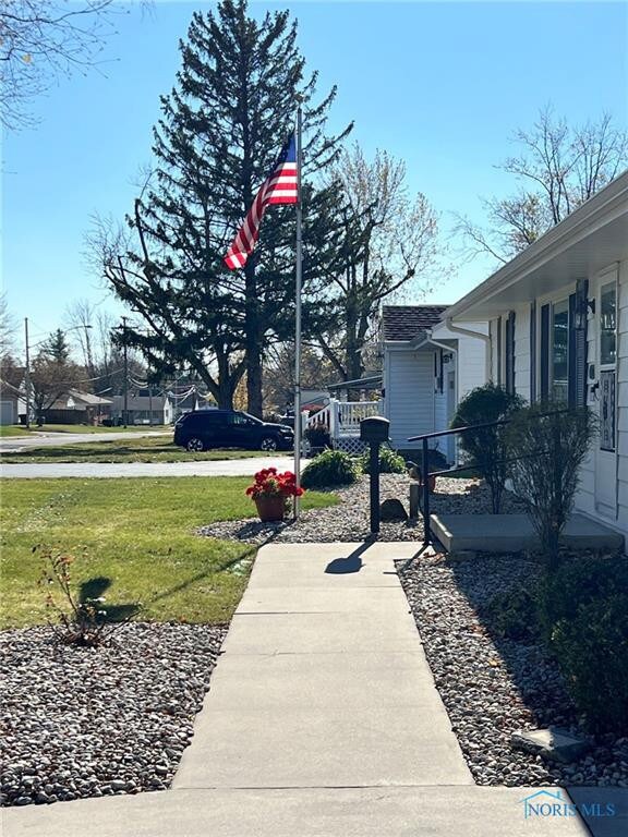 340 Lexington Ave, Findlay, OH 45840 - photo 4