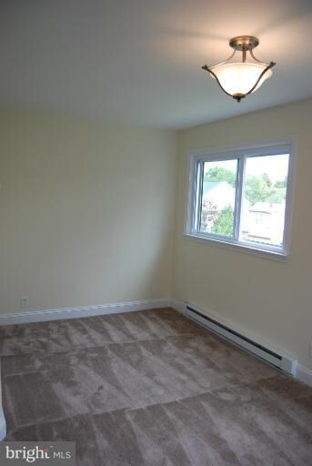 208 Fourth Ave, Halethorpe, MD 21227 - photo 4