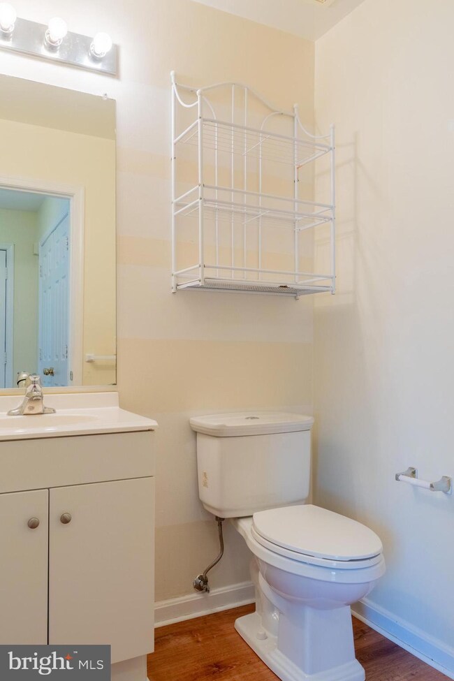 16952 Toms River Loop, Dumfries, VA 22026 - photo 7