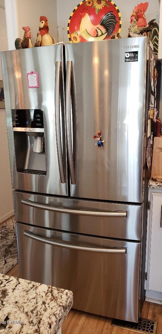 3800 Ill Kitchen 1
