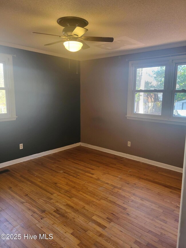 1008 Hendricks Ave, Jacksonville, NC 28540 - photo 6