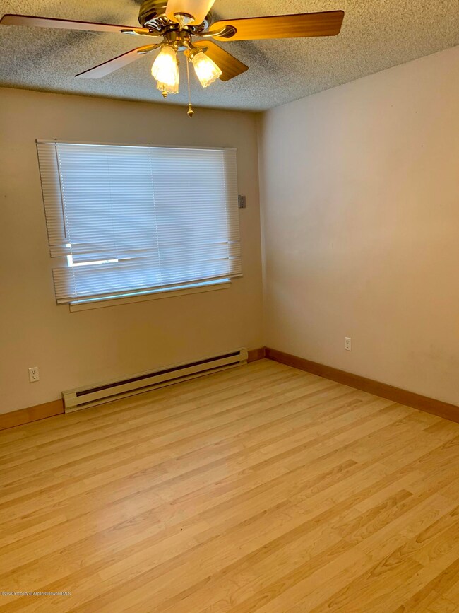 1064 E 7th St, Craig, CO 81625 - photo 7