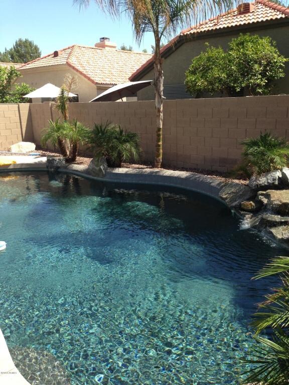 Relax in the Cool Pebble tec Pool