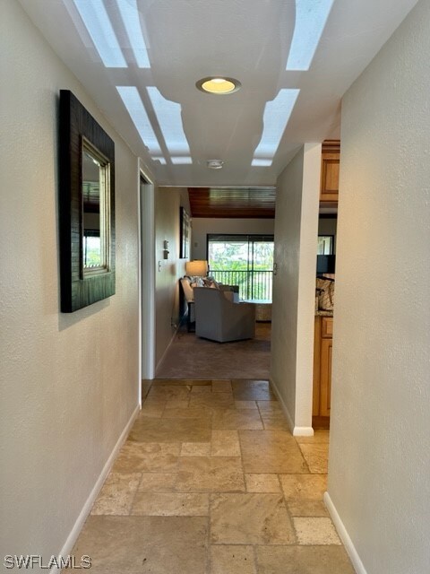 Foyer Tile Entry