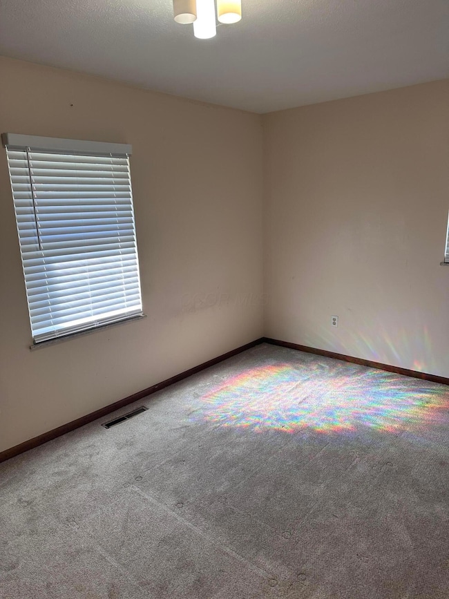 388 Gamewood Dr, Columbus, OH 43230 - photo 4