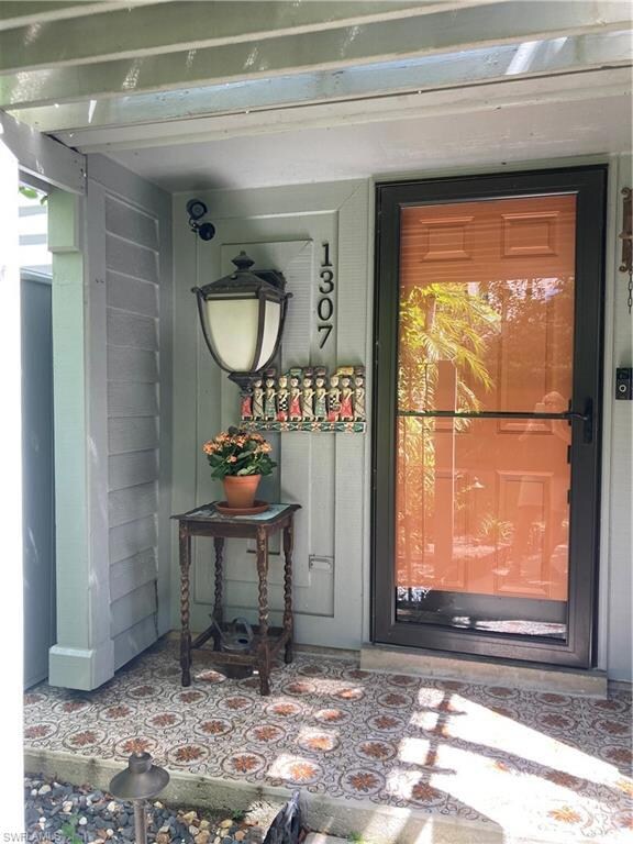 1307 Solana Rd unit B5, Naples, FL 34103 - photo 2