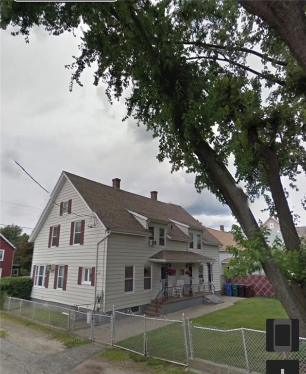 134 Newland Ave unit 2, Woonsocket, RI 02895 - photo 2