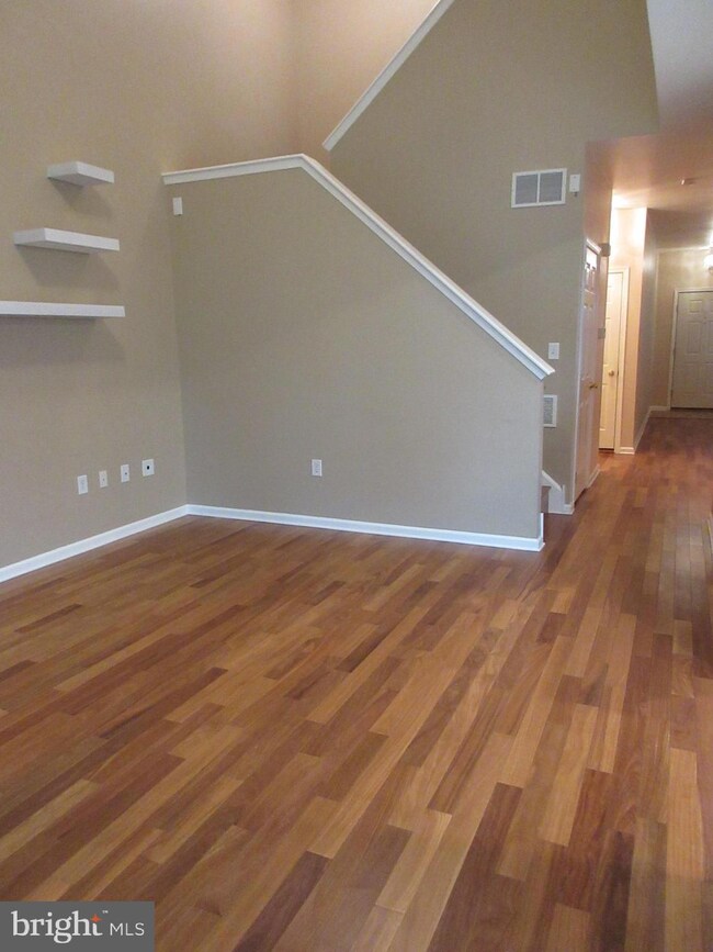 110 Chancellor Dr, Woodbury, NJ 08096 - photo 6