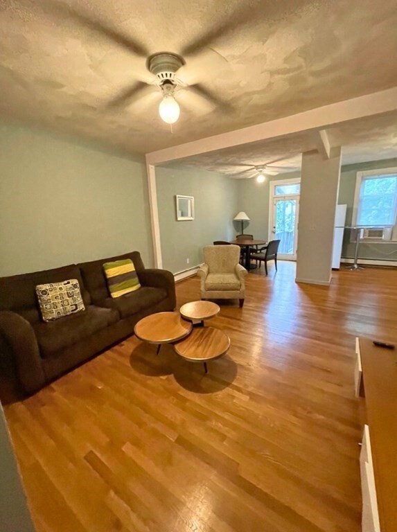 334 Hurley St unit 2, Cambridge, MA 02141 - photo 3