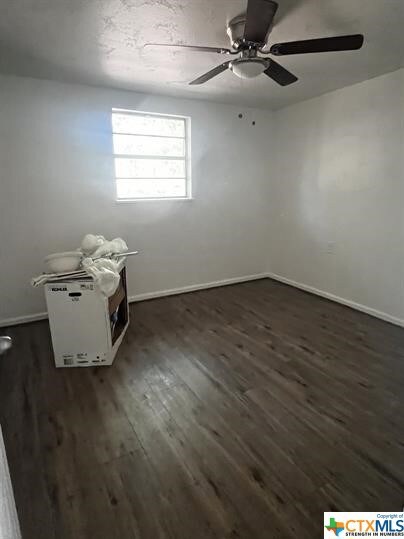 1007 Hackberry St unit B, San Marcos, TX 78666 - photo 4