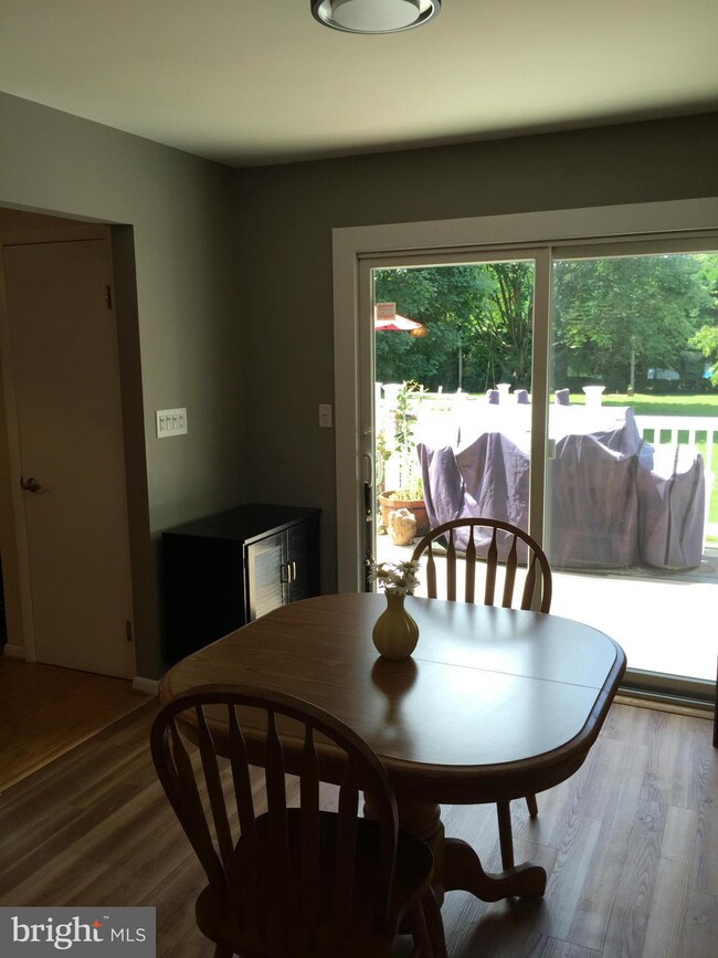 1017 Caren Dr, Sykesville, MD 21784 - photo 6