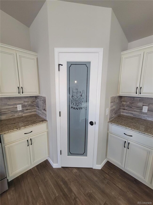 1352 N Blazing Star Ln, Pueblo, CO 81007 - photo 6