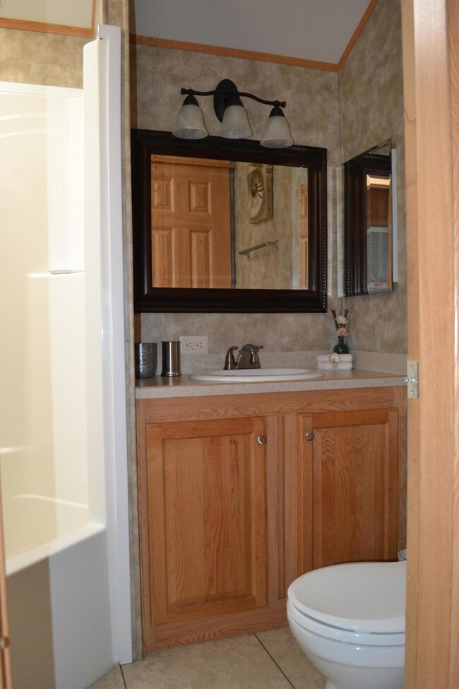 924 Post Rd unit 35, Wells, ME 04090 - photo 6