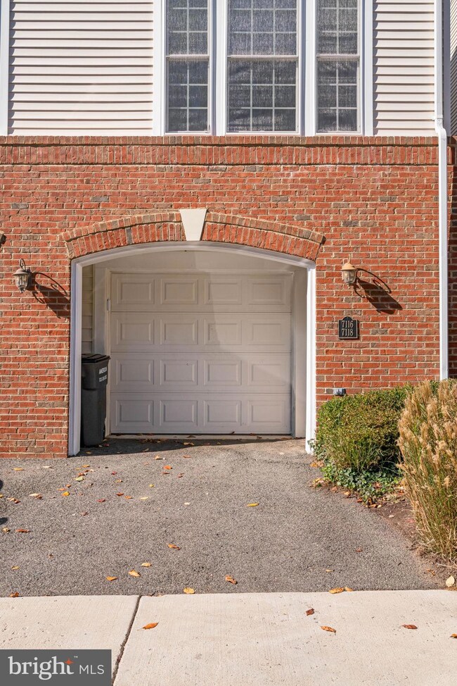 7116 Mason Grove Ct unit 31, Alexandria, VA 22306 - photo 3