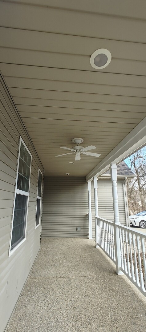 370 Poplar St, Crystal Lake, IL 60014 - photo 5