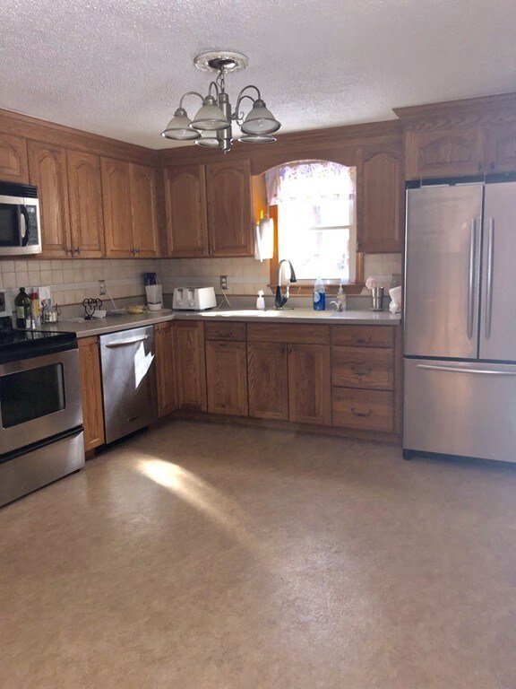 167 Old Webster Rd, Oxford, MA 01540 - photo 5