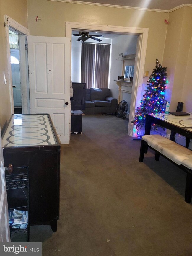 442 Juniper St, York, PA 17401 - photo 4