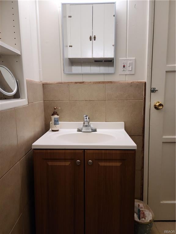 23077 Pine Ln, Crestline, CA 92325 - photo 7